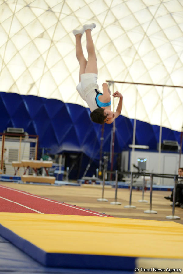 4 gimnastika növü üzrə Azərbaycan çempionatı və Bakı birinciliyi keçirilir (FOTO)
