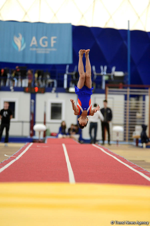 4 gimnastika növü üzrə Azərbaycan çempionatı və Bakı birinciliyi keçirilir (FOTO)