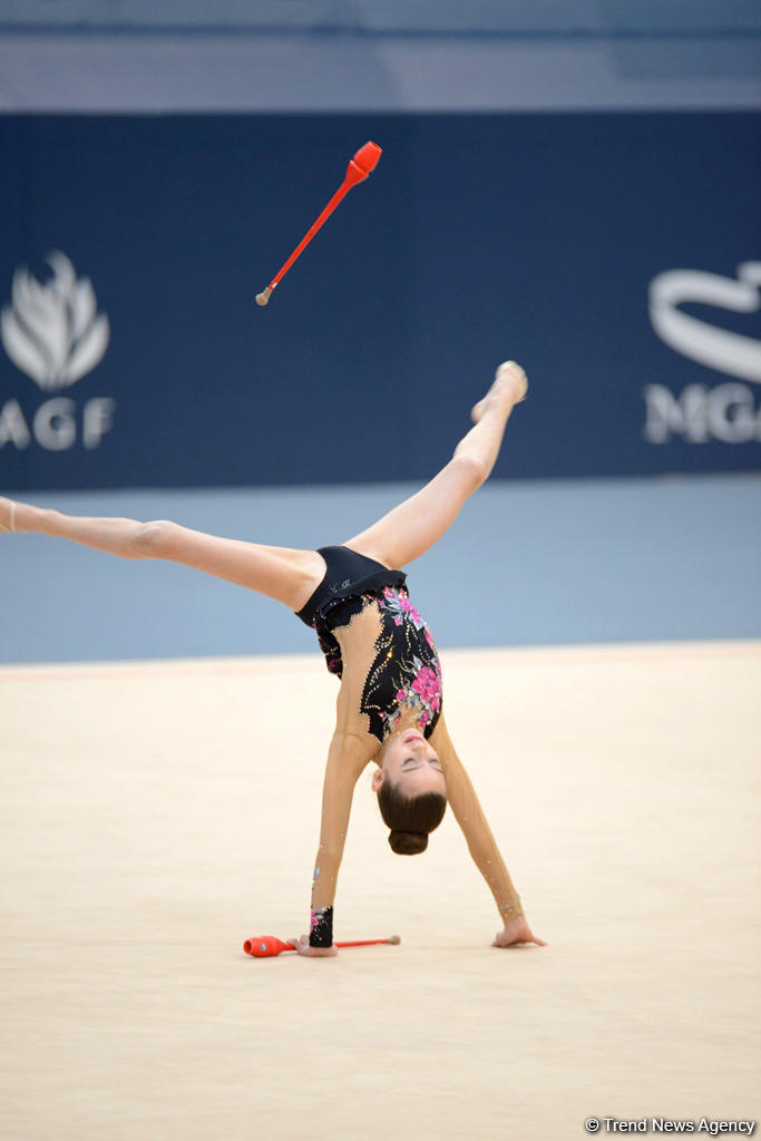 4 gimnastika növü üzrə Azərbaycan çempionatı və Bakı birinciliyinin üçüncü günü start götürüb (FOTO)