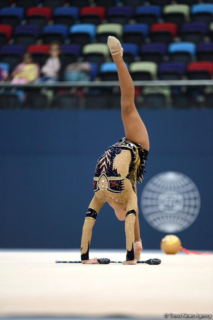 4 gimnastika növü üzrə Azərbaycan çempionatı və Bakı birinciliyinin üçüncü günü start götürüb (FOTO)