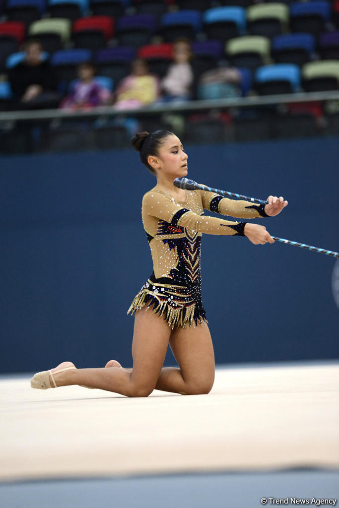 4 gimnastika növü üzrə Azərbaycan çempionatı və Bakı birinciliyinin üçüncü günü start götürüb (FOTO)