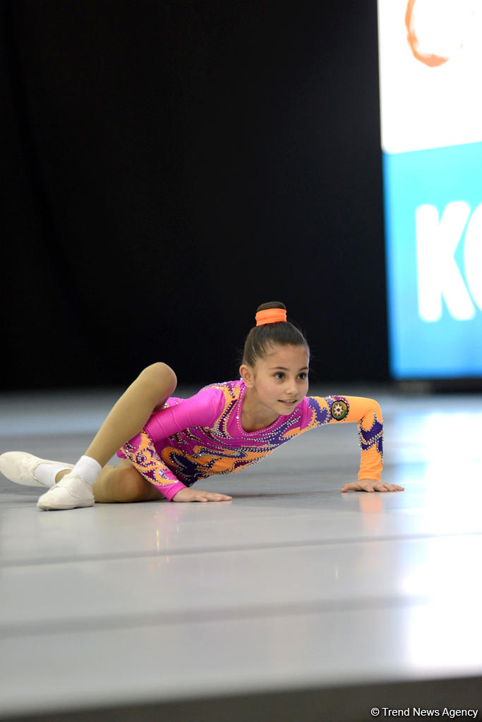 4 gimnastika növü üzrə Azərbaycan çempionatı və Bakı birinciliyinin üçüncü günü start götürüb (FOTO)