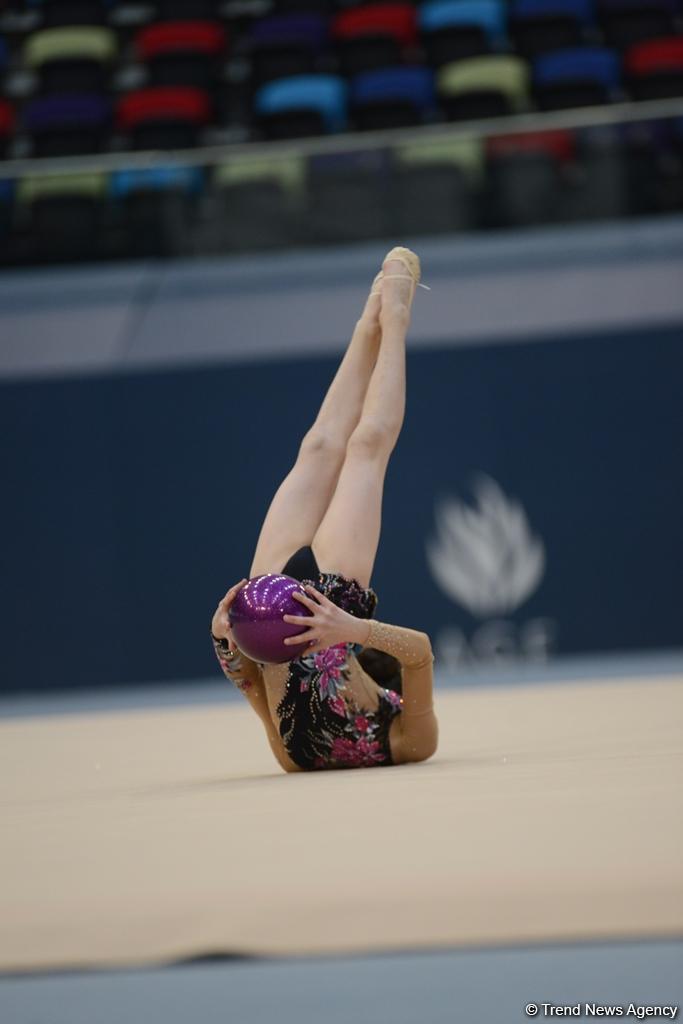 4 gimnastika növü üzrə Azərbaycan çempionatı və Bakı birinciliyinin üçüncü günü start götürüb (FOTO)