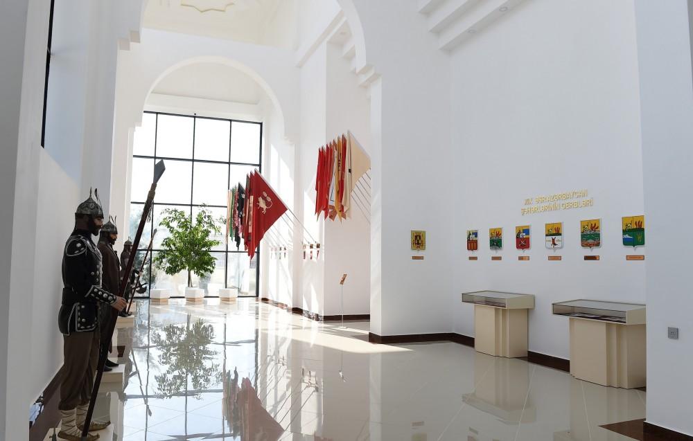 Azərbaycan Prezidenti Sabirabadda Bayraq Muzeyinin açılışında iştirak edib (FOTO)