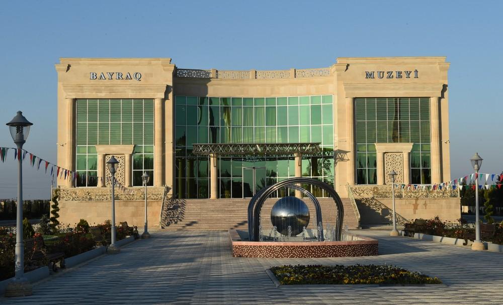 Prezident İlham Əliyev Ağcabədidə Bayraq Muzeyinin açılışında iştirak edib (FOTO)