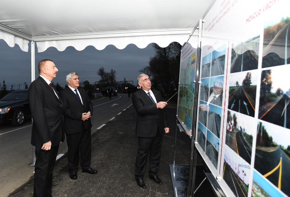 İlham Əliyev Qalağayın-Muğan Gəncəli avtomobil yolunun yenidənqurmadan sonra açılışında iştirak edib (FOTO)