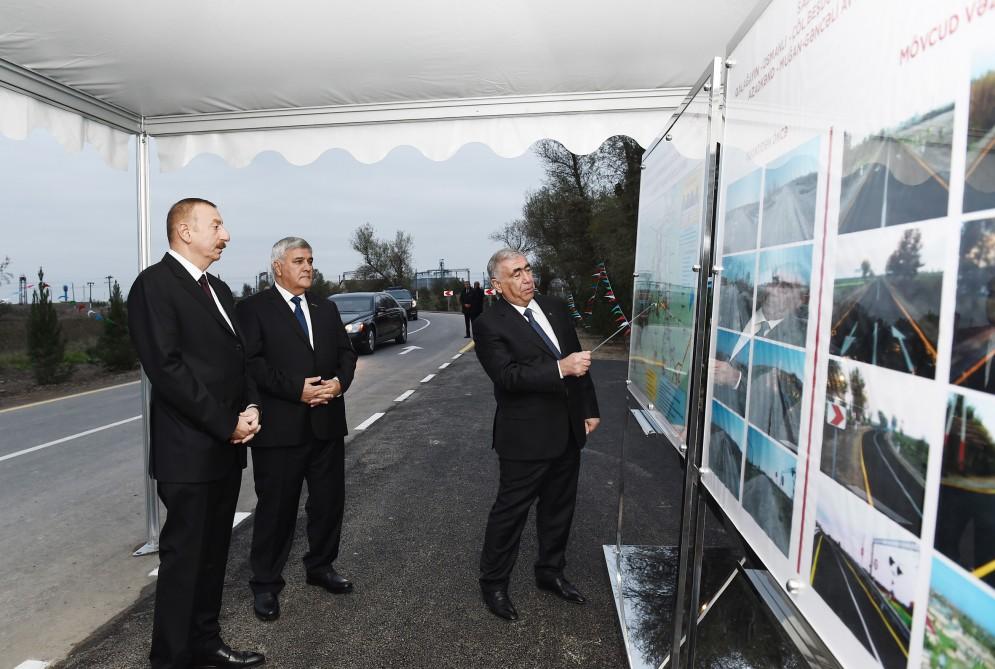 İlham Əliyev Qalağayın-Muğan Gəncəli avtomobil yolunun yenidənqurmadan sonra açılışında iştirak edib (FOTO)