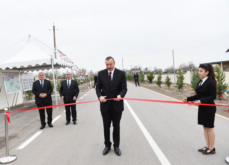 İlham Əliyev yenidən qurulan Suqovuşan-Həşimxanlı avtomobil yolunun açılışında iştirak edib (FOTO)