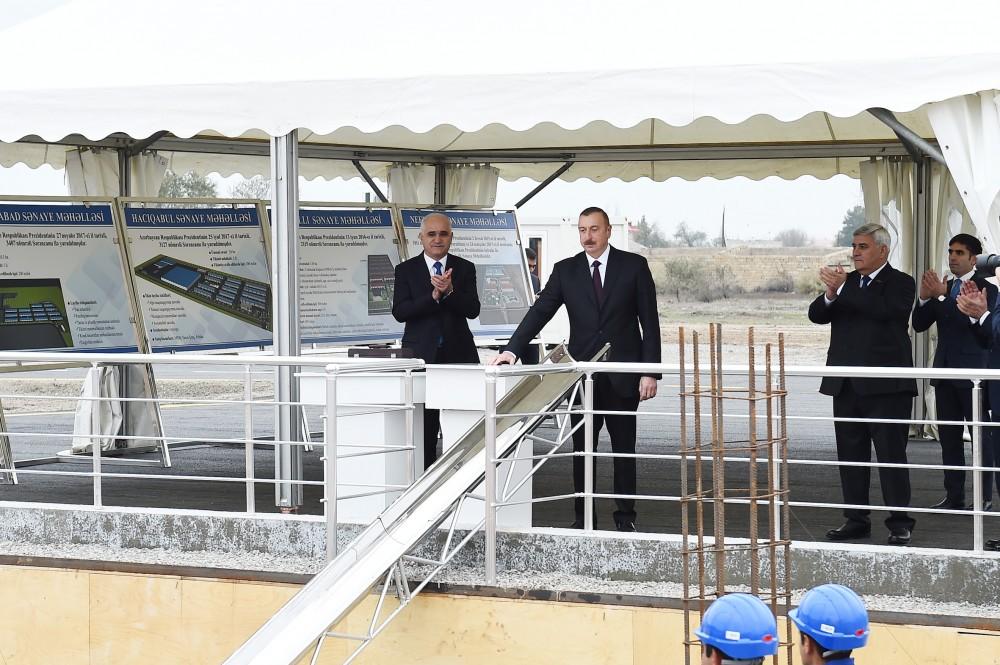 Prezident İlham Əliyev Sabirabad Sənaye Məhəlləsinin təməlqoyma mərasimində iştirak edib (FOTO)