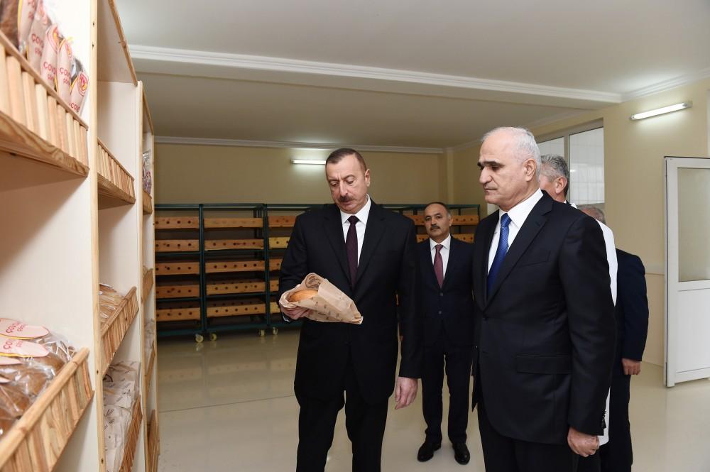 Prezident İlham Əliyev Ağcabədidə yeni çörək və un məmulatları zavodunun açılışında iştirak edib (FOTO)
