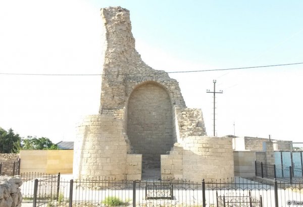 Müharibə, zəlzələ... və daşları daşınan Şağan qalası (FOTO)