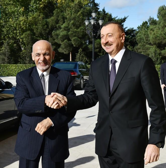 Azərbaycan və Əfqanıstan prezidentlərinin təkbətək görüşü olub (FOTO)