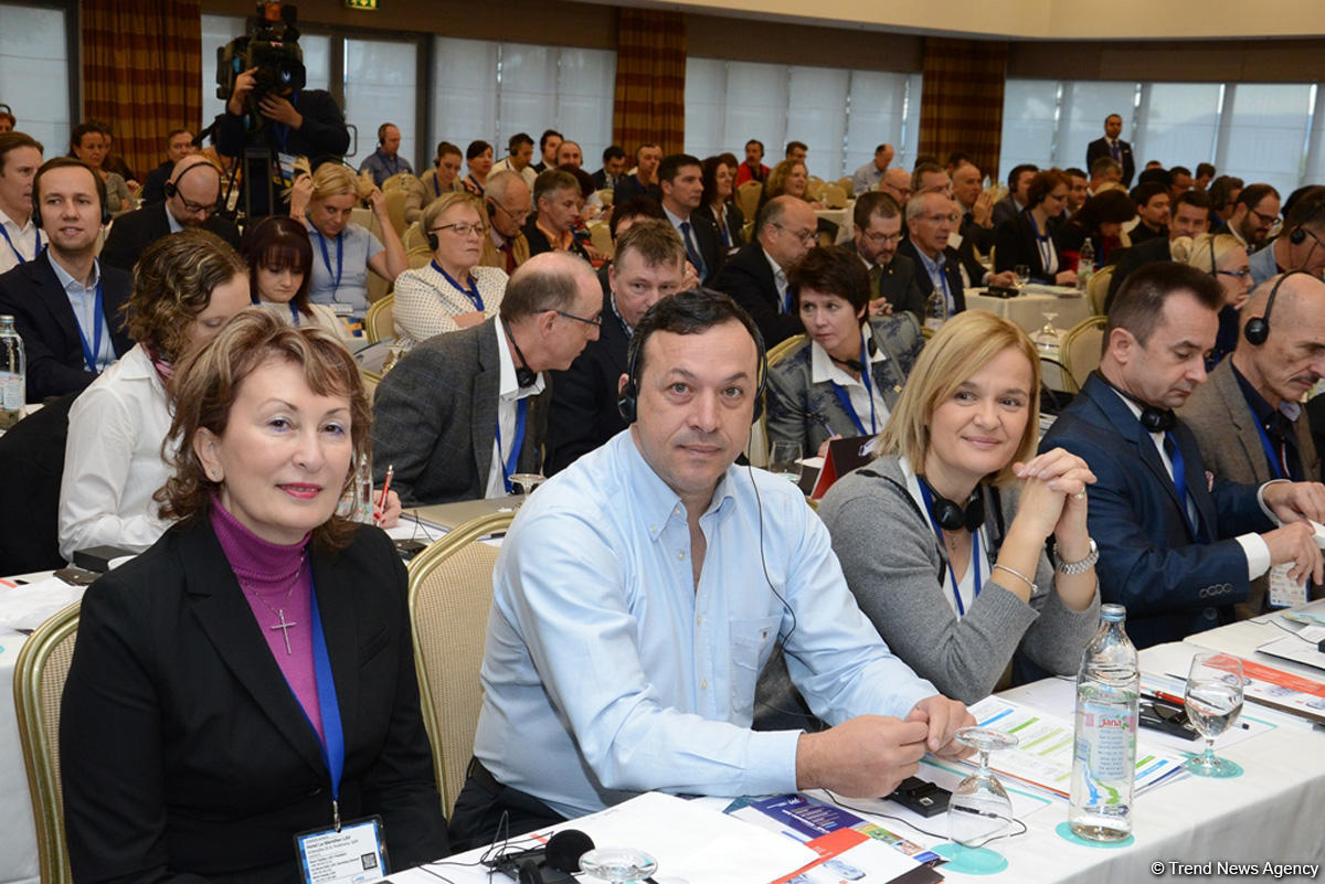 AGF baş katibi Fərid Qayıbov Avropa Gimnastika İttifaqının prezidenti seçilib (FOTO) (YENİLƏNİB)