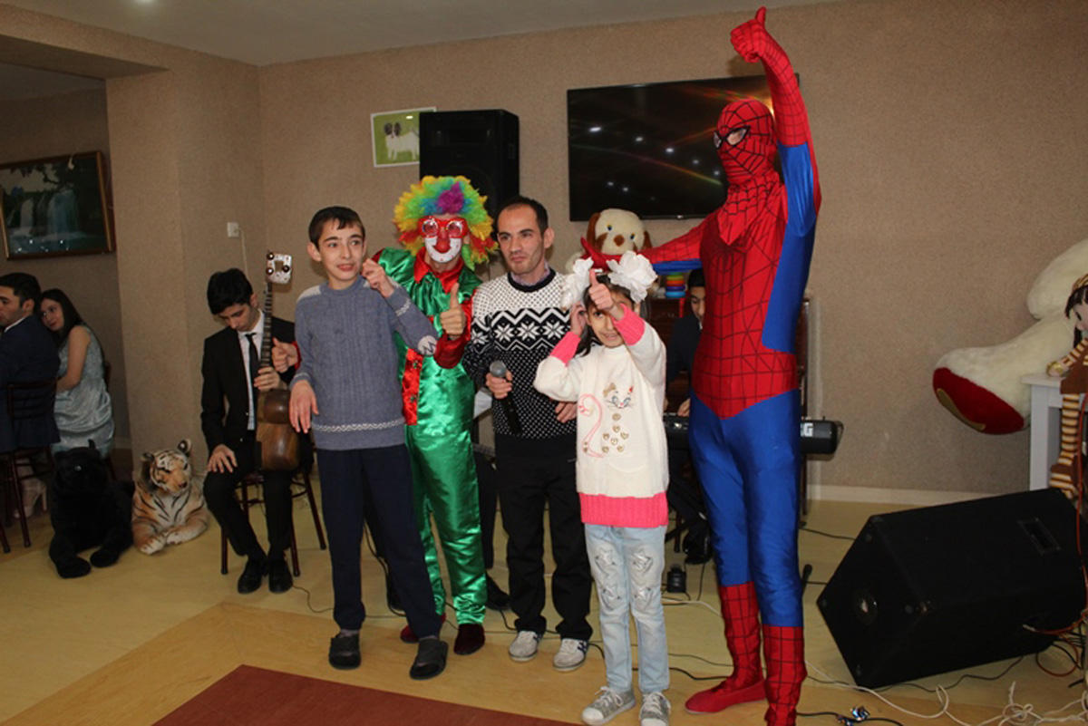 İnternat evində Beynəlxalq Əlillər günü qeyd edilib (FOTO)