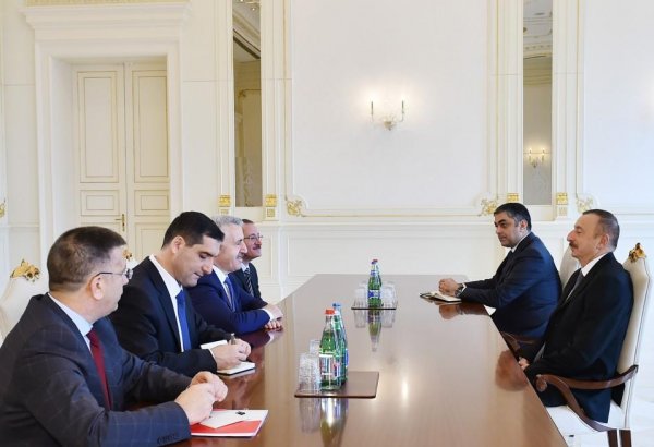 Prezident İlham Əliyev: Bakı-Tbilisi-Qars bir daha Azərbaycan və Türkiyənin bütün təşəbbüslərinin gözəl nəticələr verdiyini göstərdi (FOTO)