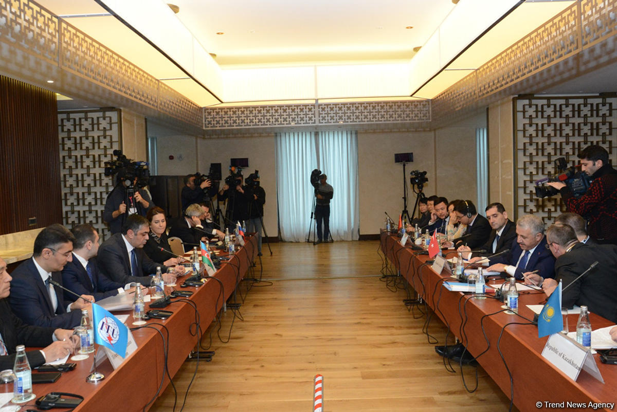 Nazir: TASIM Avrasiyada internetin keyfiyyətinin yaxşılaşmasına və iqtisadi inkişafa xidmət edəcək (FOTO)