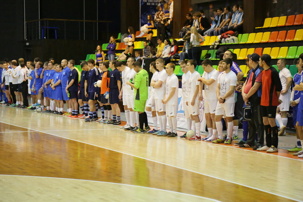 Rusiyanın futbol komandaları ASEP şirkətinin dəvəti ilə Bakıya gəlir (FOTO)