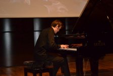 Beynəlxalq Muğam Mərkəzində "Klassik musiqi axşamı" adlı konsert keçirilib (FOTO)