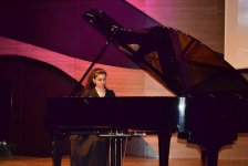 Beynəlxalq Muğam Mərkəzində "Klassik musiqi axşamı" adlı konsert keçirilib (FOTO)