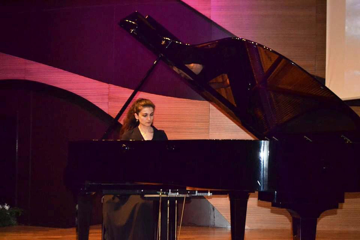 Beynəlxalq Muğam Mərkəzində "Klassik musiqi axşamı" adlı konsert keçirilib (FOTO)