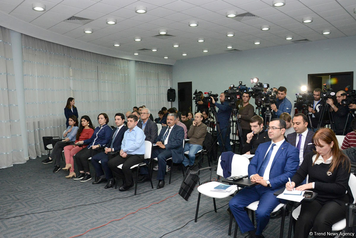 Fərid Qayıbov: Mən sadəcə işimi yerinə yetirəcəyəm (FOTO)