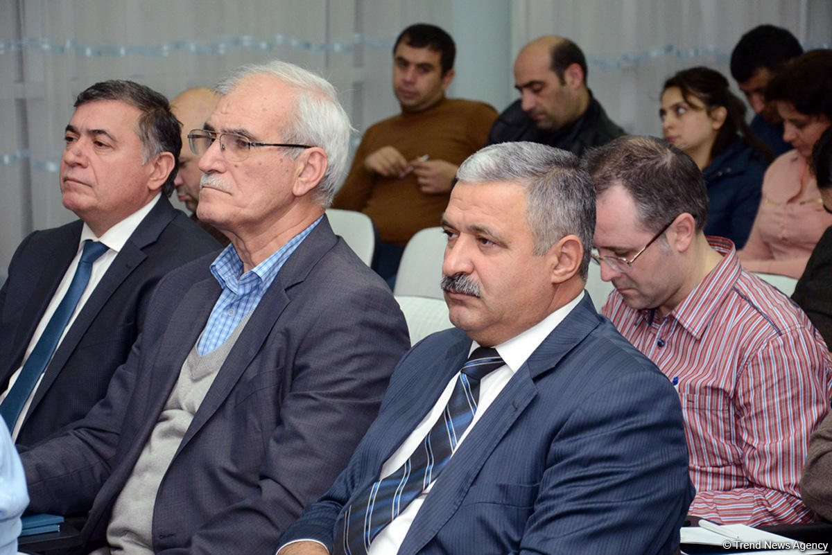 Fərid Qayıbov: Mən sadəcə işimi yerinə yetirəcəyəm (FOTO)