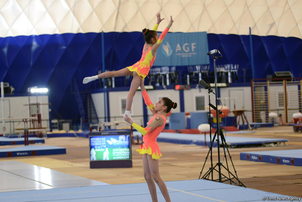 Gimnastikanın üç növü üzrə Azərbaycan birinciliyi və Bakı çempionatına start verilib (FOTO)