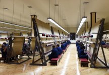 Prezident İlham Əliyev: Azərbaycanın müxtəlif yerlərində əlavə on xalça fabriki açılacaq (YENİLƏNİB) (FOTO)