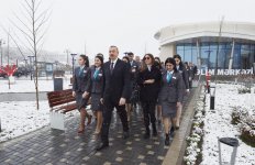 Prezident İlham Əliyev və birinci xanım Mehriban Əliyeva Quba “ASAN həyat” kompleksinin açılışında iştirak ediblər (FOTO) (YENİLƏNİB)