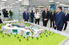 Prezident İlham Əliyev və birinci xanım Mehriban Əliyeva Quba “ASAN həyat” kompleksinin açılışında iştirak ediblər (FOTO) (YENİLƏNİB)