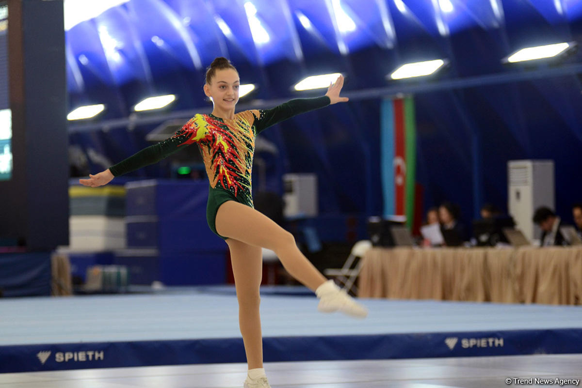 Gimnastikanın üç növü üzrə Azərbaycan birinciliyi və Bakı çempionatı başa çatıb (FOTO)