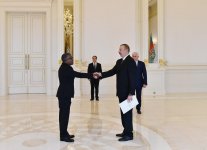 Prezident İlham Əliyev Sudan səfirinin etimadnaməsini qəbul edib (FOTO) (YENİLƏNİB)