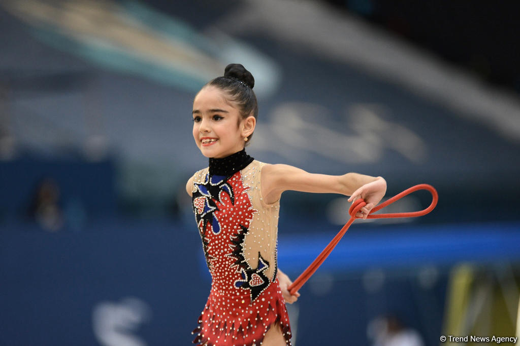 Bədii gimnastika və batut üzrə Azərbaycan birinciliyinə start verilib (FOTO)