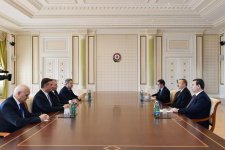 Prezident İlham Əliyev Rusiya Dövlət Dumasının nümayəndə heyətini qəbul edib (FOTO) (YENİLƏNİB)