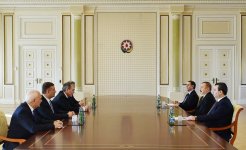 Prezident İlham Əliyev Rusiya Dövlət Dumasının nümayəndə heyətini qəbul edib (FOTO) (YENİLƏNİB)