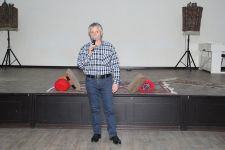 Bilik Fondu Azərbaycan klassik ədəbiyyatının səhnə həlli mövzusunda mühazirə təşkil edib (FOTO)