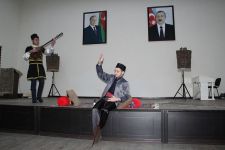 Bilik Fondu Azərbaycan klassik ədəbiyyatının səhnə həlli mövzusunda mühazirə təşkil edib (FOTO)
