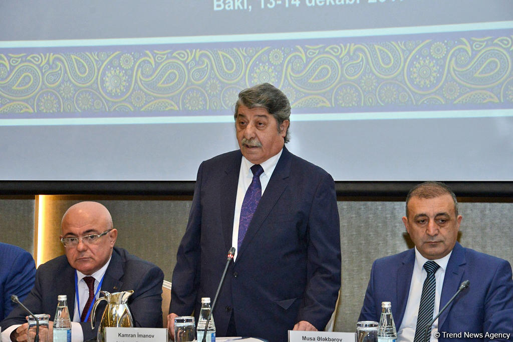 "Müəllif hüququna hörmətin aşılanması və rəqəmsal mühitdə piratçılığa və kontrafaktçılığa qarşı mübarizə" konfransı keçirilir (FOTO)