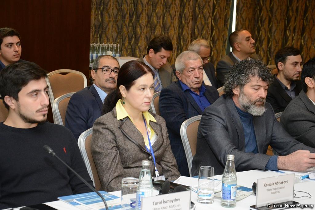 "Müəllif hüququna hörmətin aşılanması və rəqəmsal mühitdə piratçılığa və kontrafaktçılığa qarşı mübarizə" konfransı keçirilir (FOTO)