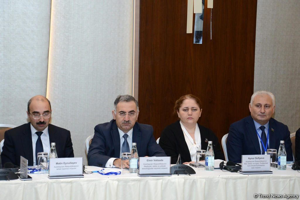 "Müəllif hüququna hörmətin aşılanması və rəqəmsal mühitdə piratçılığa və kontrafaktçılığa qarşı mübarizə" konfransı keçirilir (FOTO)