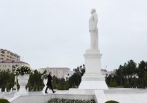 Azərbaycan Prezidenti Sumqayıt şəhərinə səfərə gəlib (FOTO)
