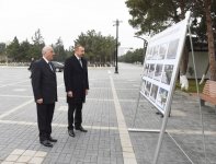 Prezident İlham Əliyev Sumqayıtda Lüdviqshafen parkında əsaslı təmirdən sonra yaradılan şəraitlə tanış olub (FOTO) (YENİLƏNİB)
