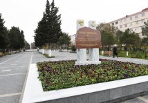 Prezident İlham Əliyev Sumqayıtda Lüdviqshafen parkında əsaslı təmirdən sonra yaradılan şəraitlə tanış olub (FOTO) (YENİLƏNİB)