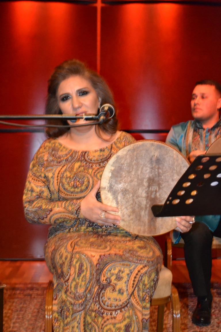“Muğam axşamları" layihəsi davam edir. (FOTO)
