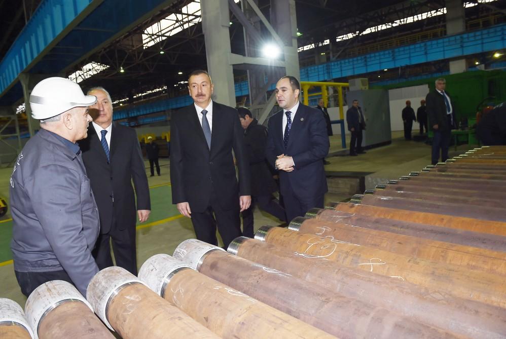 Prezident İlham Əliyev Sumqayıt boruyayma zavodunun yenidənqurmadan sonra açılışında iştirak edib (FOTO)