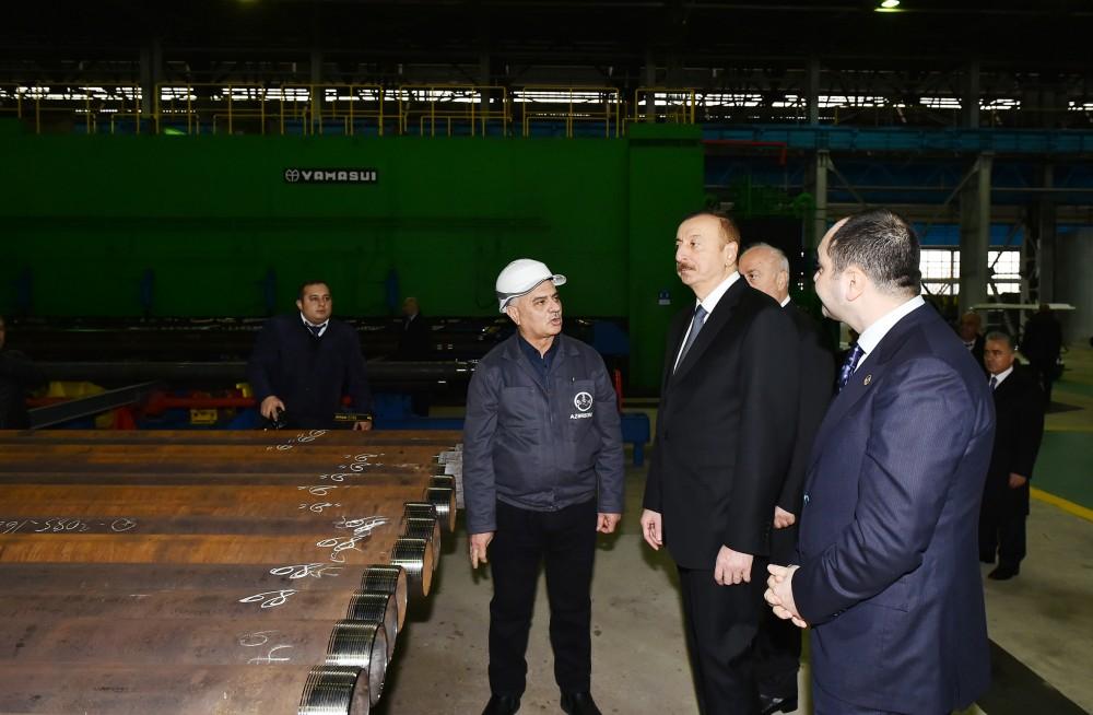 Prezident İlham Əliyev Sumqayıt boruyayma zavodunun yenidənqurmadan sonra açılışında iştirak edib (FOTO)