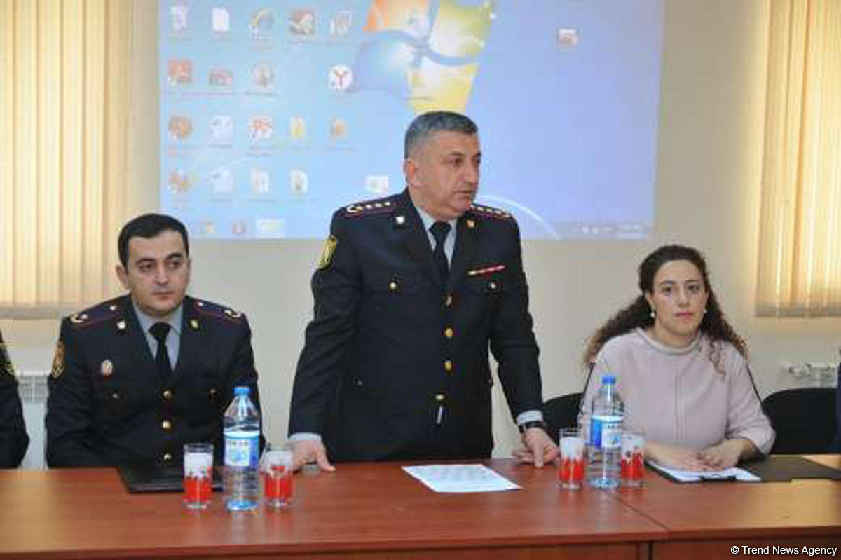 DİN Bakıda orta məktəbdə narkomaniyaya qarşı növbəti tədbir keçirdi