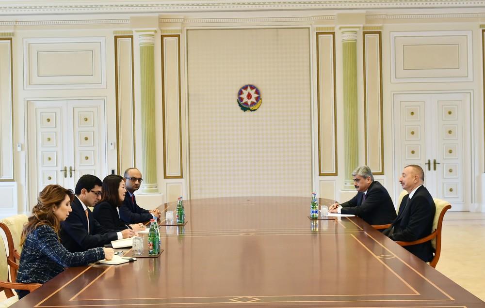 Prezident İlham Əliyev: Azərbaycan maliyyə qabiliyyətli etibarlı tərəfdaşdır, götürdüyü öhdəlikləri daim yerinə yetirir (FOTO) (YENİLƏNİB)