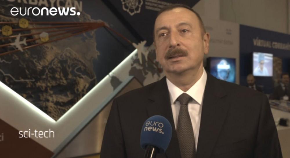Prezident İlham Əliyev: İKT-nin inkişafı iqtisadiyyatımızın şaxələndirilməsi strategiyası çərçivəsində zəruridir (FOTO)