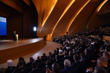 Prezident İlham Əliyev “2017-İslam Həmrəyliyi İli: Dinlər və mədəniyyətlərarası dialoq” mövzusunda keçirilən beynəlxalq konfransda iştirak edib (YENİLƏNİB-3) (FOTO)